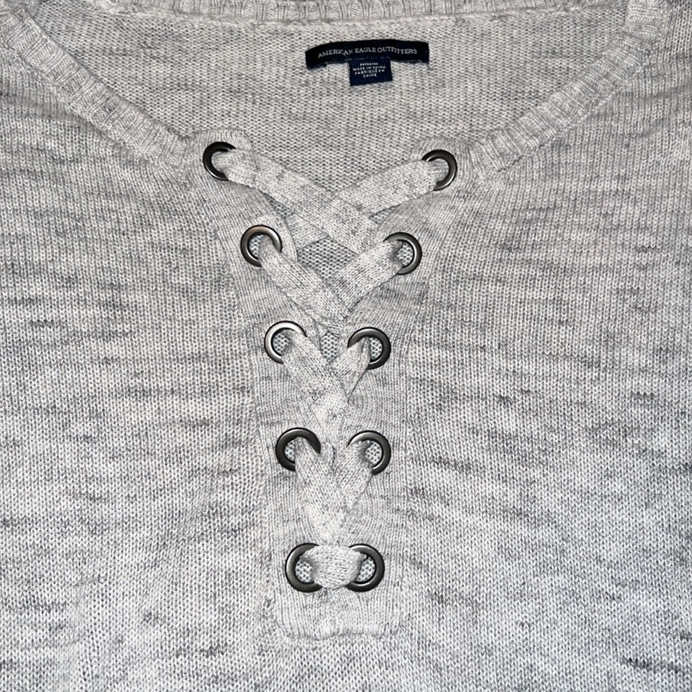 American Eagle Outfitters Light to Dark Gray Ombré Sweater - Size Medium - Picture 2 of 5